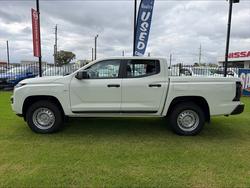 2026 NISSAN NAVARA