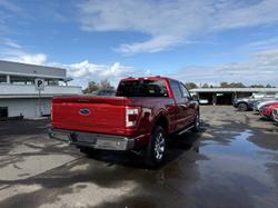 2023 FORD F150 F-150 2023.00 DOUBLE CAB (CREW CAB) LARIAT SERIES 3.5L V6 10 SPD LWB LUCID RED TC/RED CARPET TC