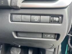 2025 Nissan
                QASHQAI ST-L