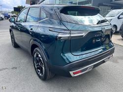 2025 Nissan
                QASHQAI ST-L
