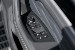 2025 Volkswagen Touareg 210TDI R-Line