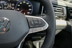 2025 Volkswagen Touareg 210TDI R-Line