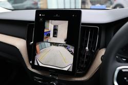 2025 Volvo XC60 Plus B5 Bright