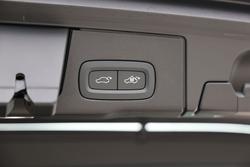 2025 Volvo XC60 Plus B5 Bright