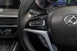 2018 LDV D90 Deluxe