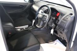 2017 Isuzu D-MAX SX