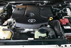 2022 Toyota Hilux SR5