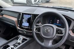 2022 Volvo XC60 Ultimate B6 Dark