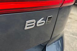 2022 Volvo XC60 Ultimate B6 Dark