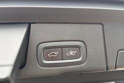2022 Volvo XC60 Ultimate B6 Dark