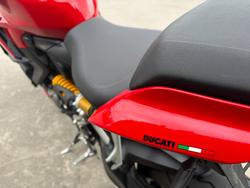 2022 DUCATI STREETFIGHTER V2 Red