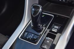 2022 Mitsubishi Eclipse Cross PHEV ES