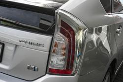 2014 Toyota Prius i-Tech