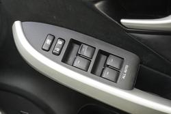 2014 Toyota Prius i-Tech