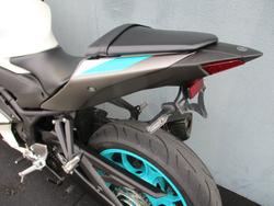 2024 Yamaha YZF-R3 White