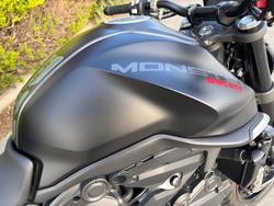 2022 DUCATI MONSTER+ 937 STEALTH Black