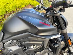 2022 DUCATI MONSTER+ 937 STEALTH Black