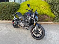 2022 DUCATI MONSTER+ 937 STEALTH Black