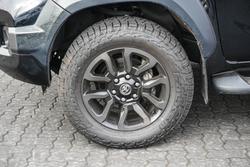 2022 Toyota Hilux Rogue