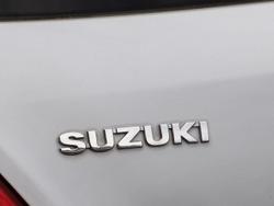 2014 Suzuki Swift GL FZ MY14 Snow White