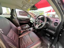 2023 Nissan Navara PRO-4X