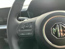 2025 MG MG5 Essence