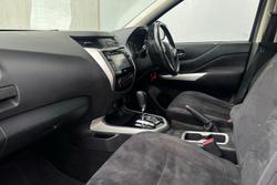 2019 Nissan Navara ST