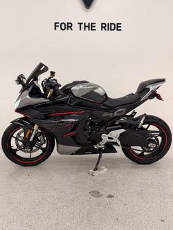 2024 CFMOTO 450 SR ABS Black