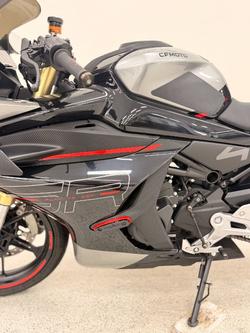 2024 CFMOTO 450 SR ABS Black