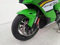 2025 Kawasaki NINJA ZX-10R Green