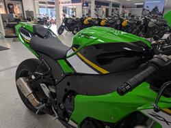 2025 Kawasaki NINJA ZX-10R Green