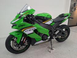 2025 Kawasaki NINJA ZX-10R Green