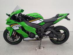 2025 Kawasaki NINJA ZX-10R Green