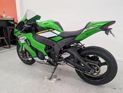 2025 Kawasaki NINJA ZX-10R Green