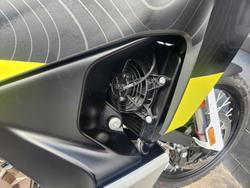 2024 HUSQVARNA NORDEN 901 VELOCITY GREY