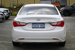 2012 Hyundai i45 Active