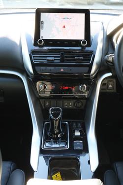 2022 Mitsubishi Eclipse Cross PHEV Exceed