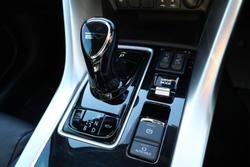 2022 Mitsubishi Eclipse Cross PHEV Exceed