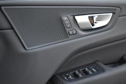 2025 Volvo XC60 Plus B5 Bright