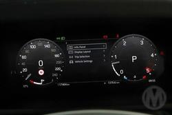 2025 Land Rover Defender 130 D350 X-Dynamic SE