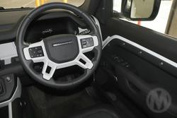 2025 Land Rover Defender 130 D350 X-Dynamic SE