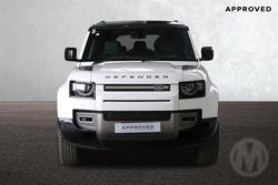 2025 Land Rover Defender 130 D350 X-Dynamic SE