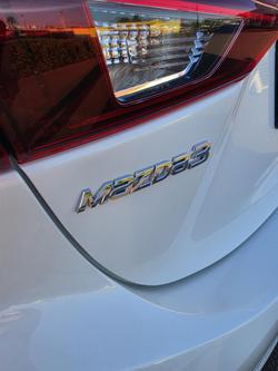 2014 Mazda 3 SP25