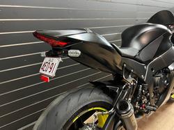 2016 Kawasaki ZX-10R (ABS) 30TH ANNIV. BATTLE GRAY