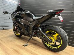 2016 Kawasaki ZX-10R (ABS) 30TH ANNIV. BATTLE GRAY