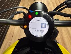2016 Yamaha XSR700 Yellow