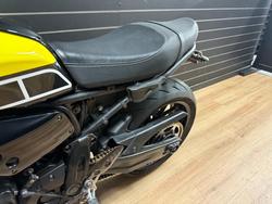 2016 Yamaha XSR700 Yellow