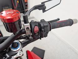 2021 DUCATI STREETFIGHTER V4 S Red