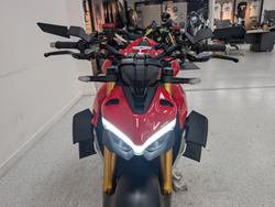 2021 DUCATI STREETFIGHTER V4 S Red