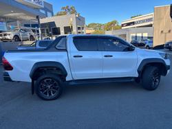 2023 Toyota Hilux Rogue